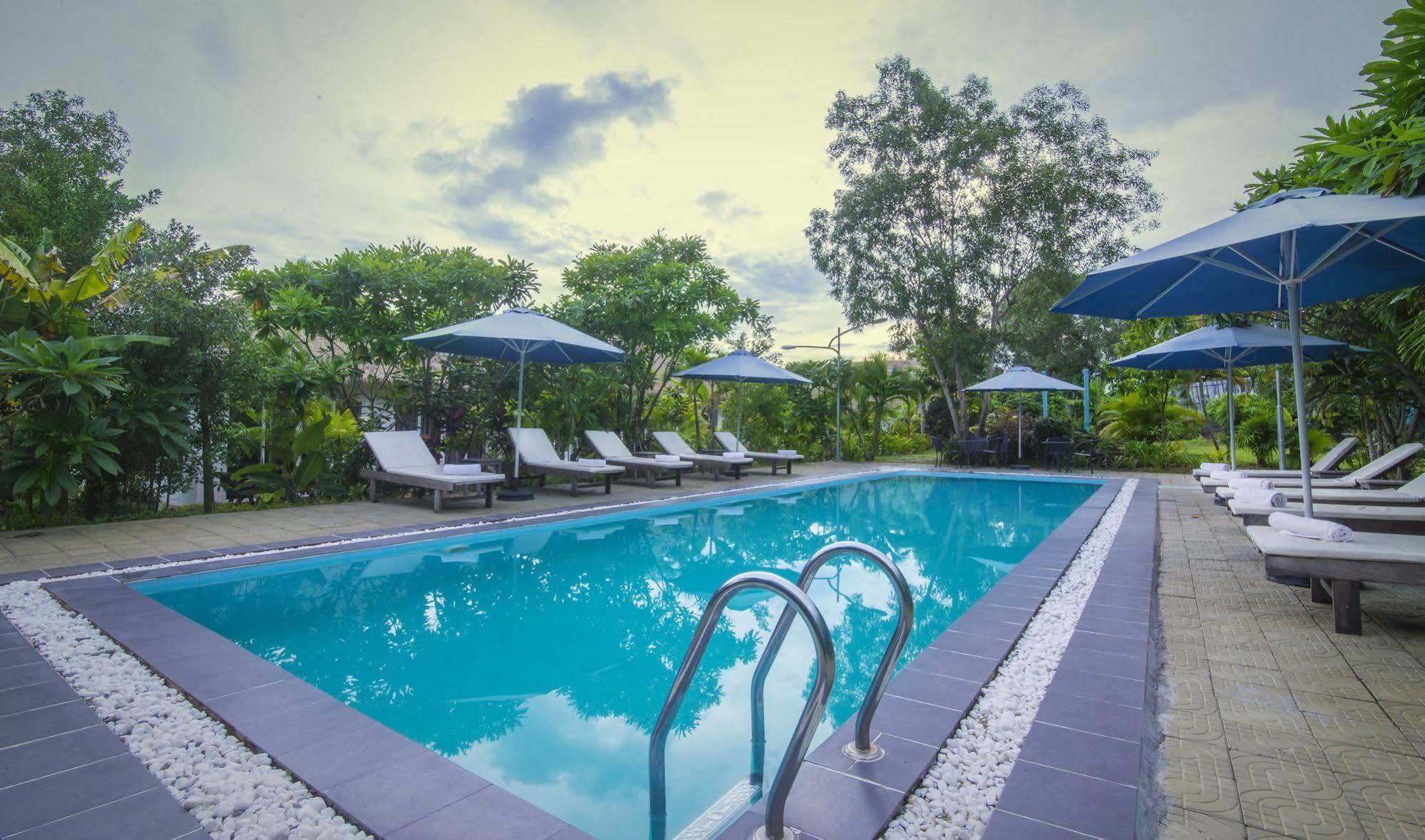 Blue Sea Boutique Hotel Sihanoukville Exterior photo